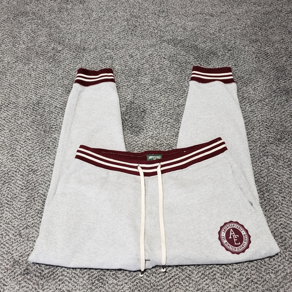 American Eagle Rare Soft and Comfy Sweatpants size Large